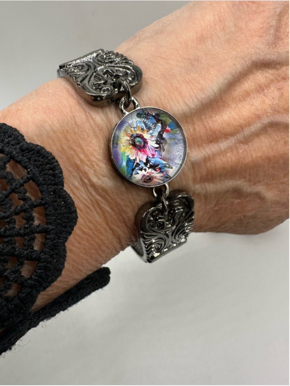 Pewter Colored Snap Jewelry Bracelet w/ Round 18mm Floral Ginger Snap! NWT